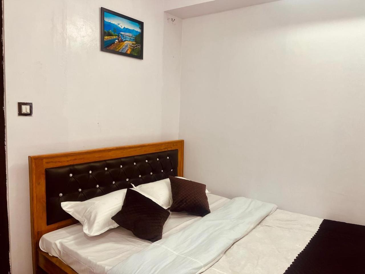 Forest Lodge - 80 Mts From Mall Road دارجيلنغ المظهر الخارجي الصورة